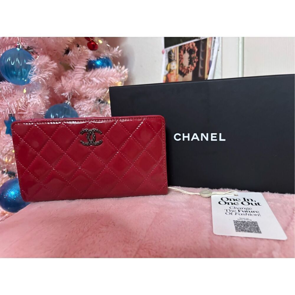 Chanel Wallet